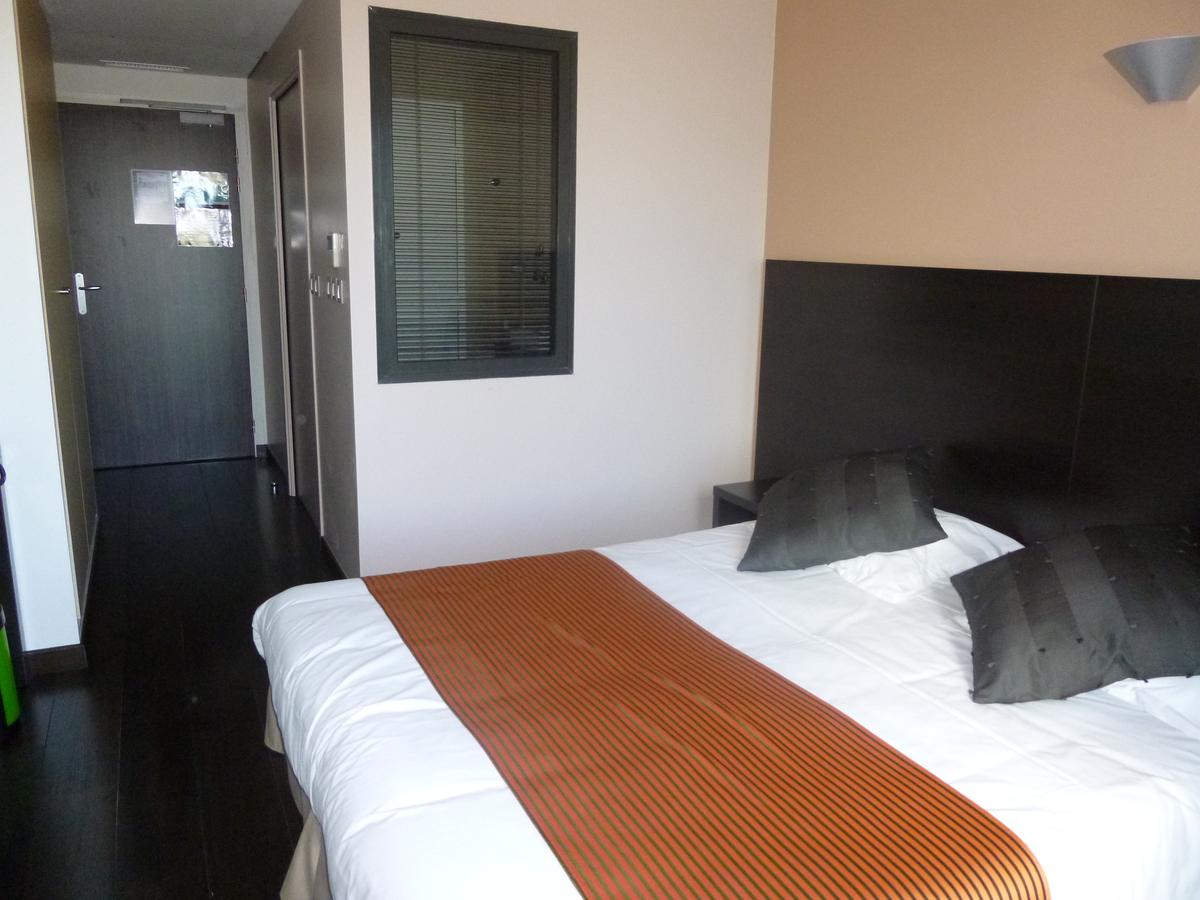 Réalisation Mobilier chambre Hôtel