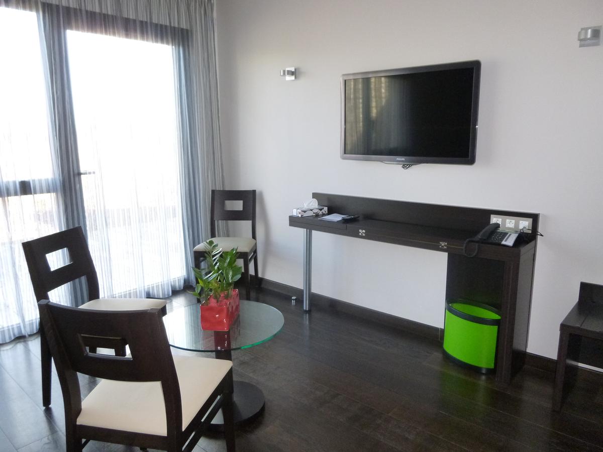 Réalisation Mobilier chambre Hôtel
