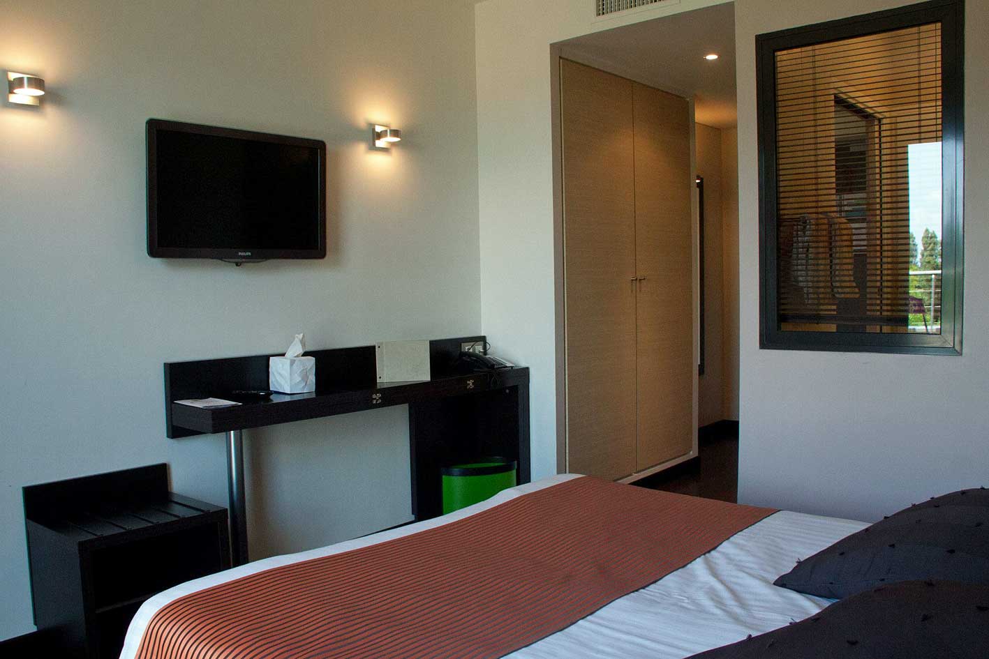 Réalisation Mobilier chambre Hôtel