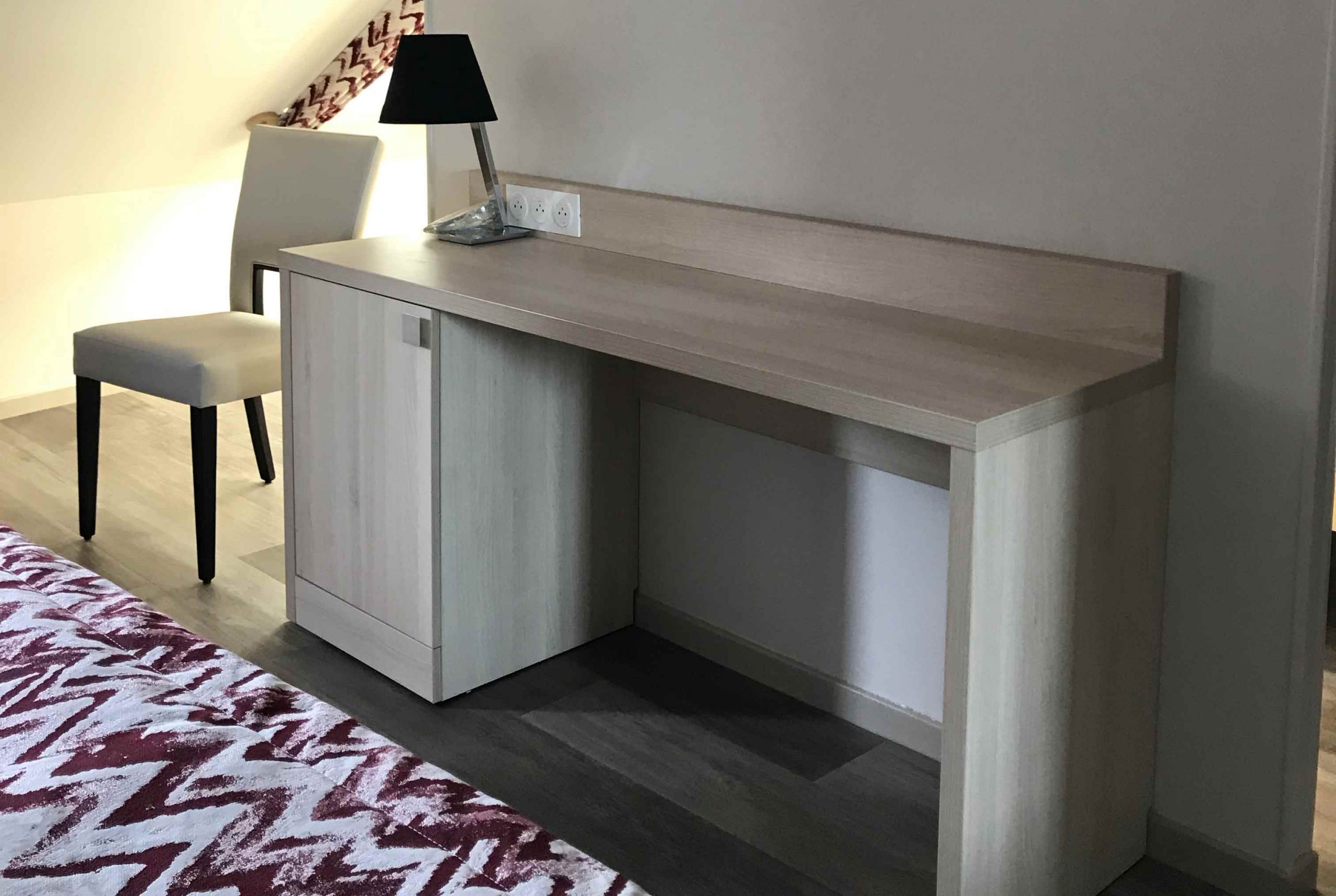 Mobilier hôtel chambre COMO