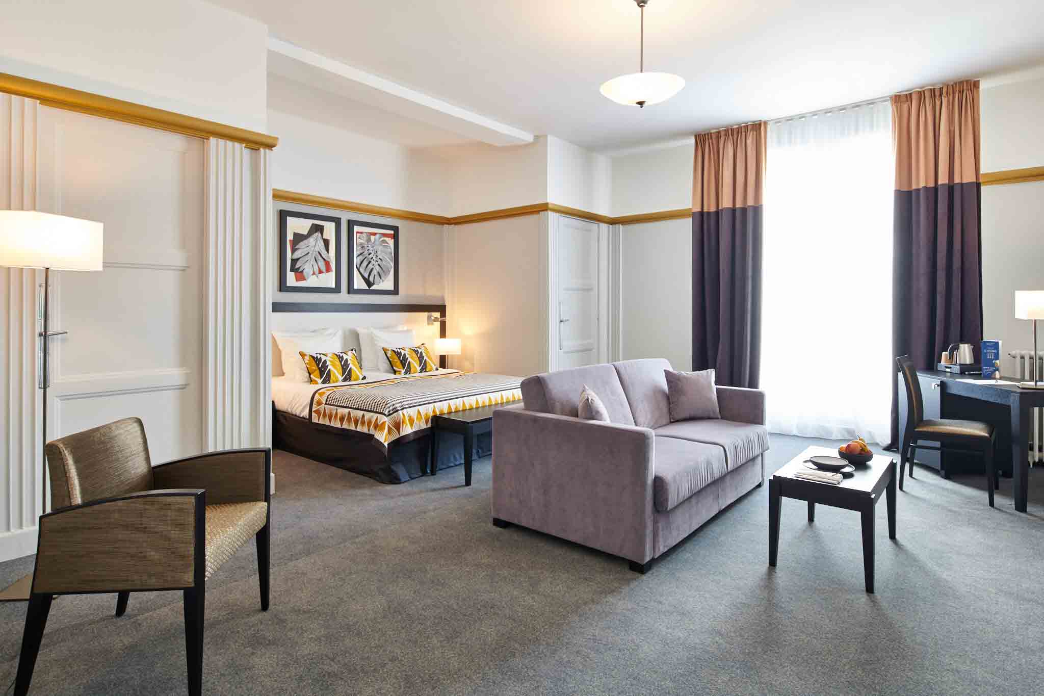 Mobilier chambre hôtel