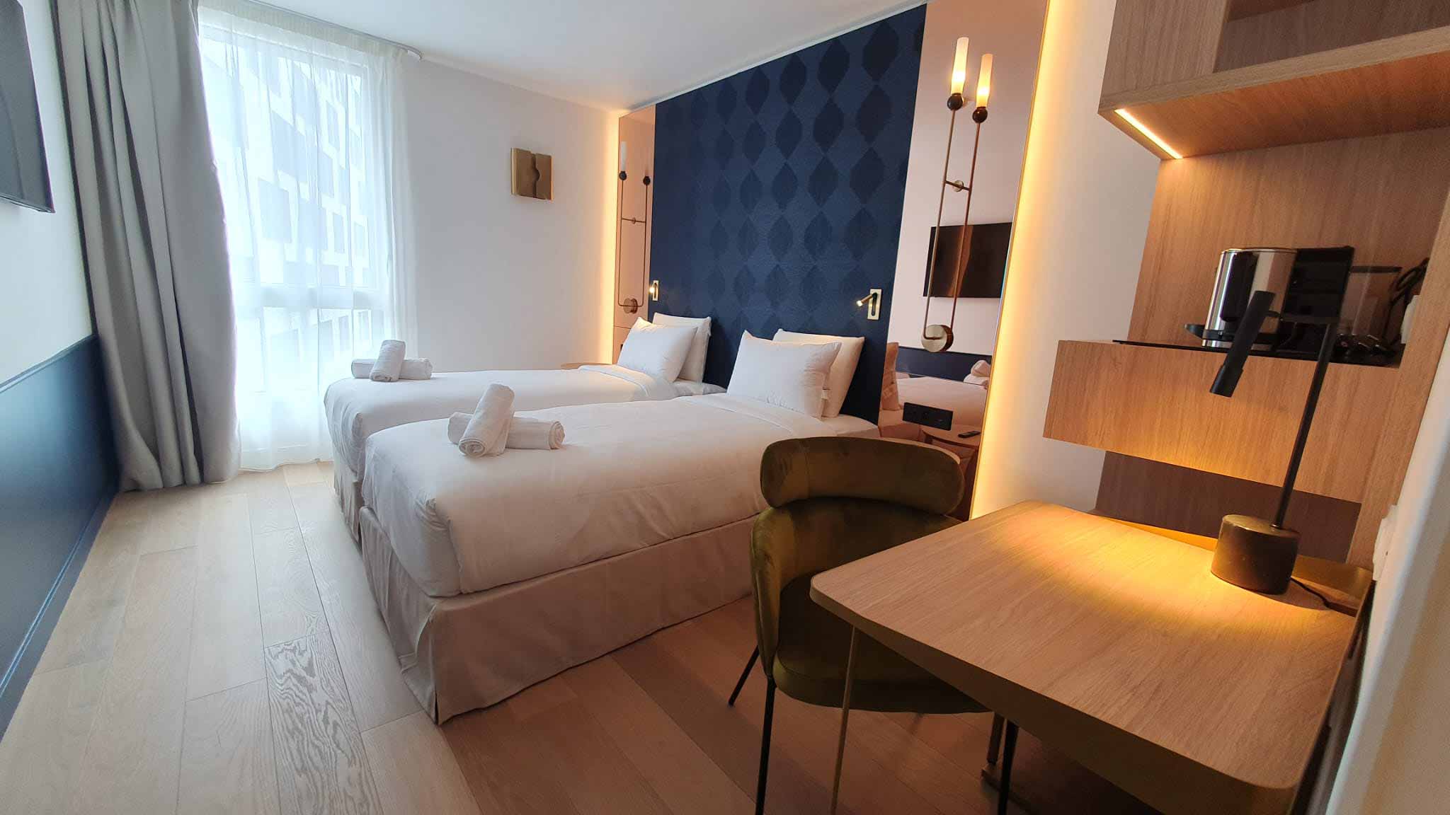Réalisation agencement chambres hôtel kyriad Asnières